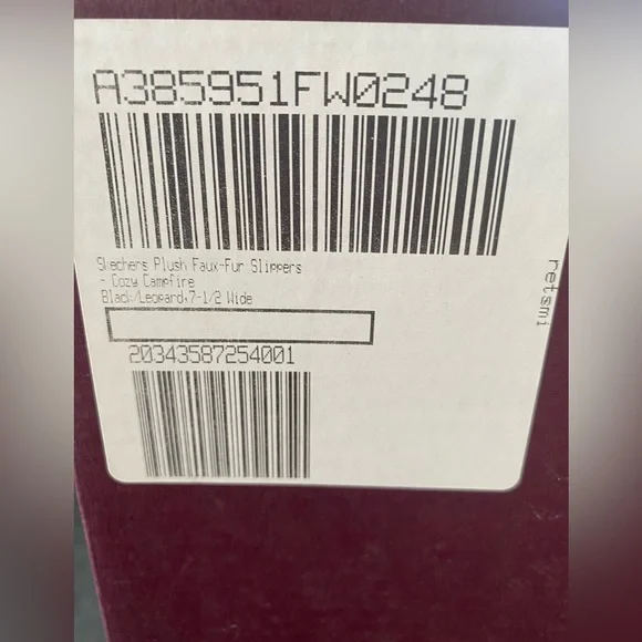 Women’s Skechers slippers.  NWOT.  Size 7.5 - Picture 7 of 11